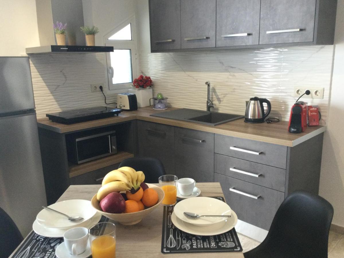 Vladimiros Apartments Barbati Exteriér fotografie