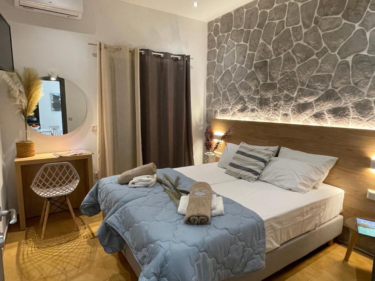 Vladimiros Apartments Barbati Exteriér fotografie