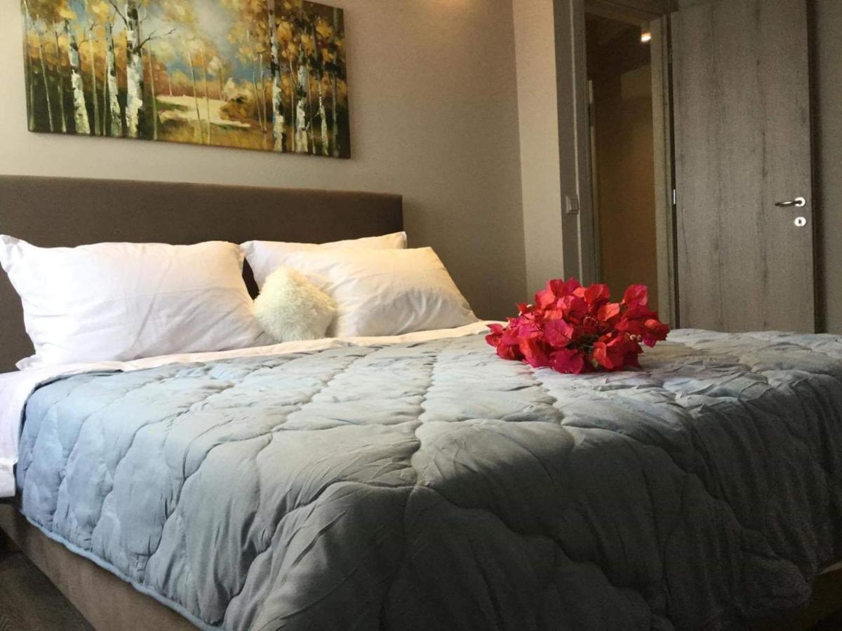 Vladimiros Apartments Barbati Exteriér fotografie